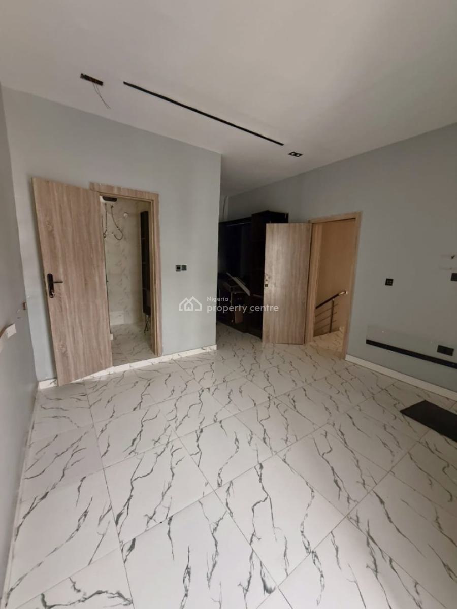 Three Bedrooms Terraced Duplex, Ikota, Lekki, Lagos, Terraced Duplex for Rent