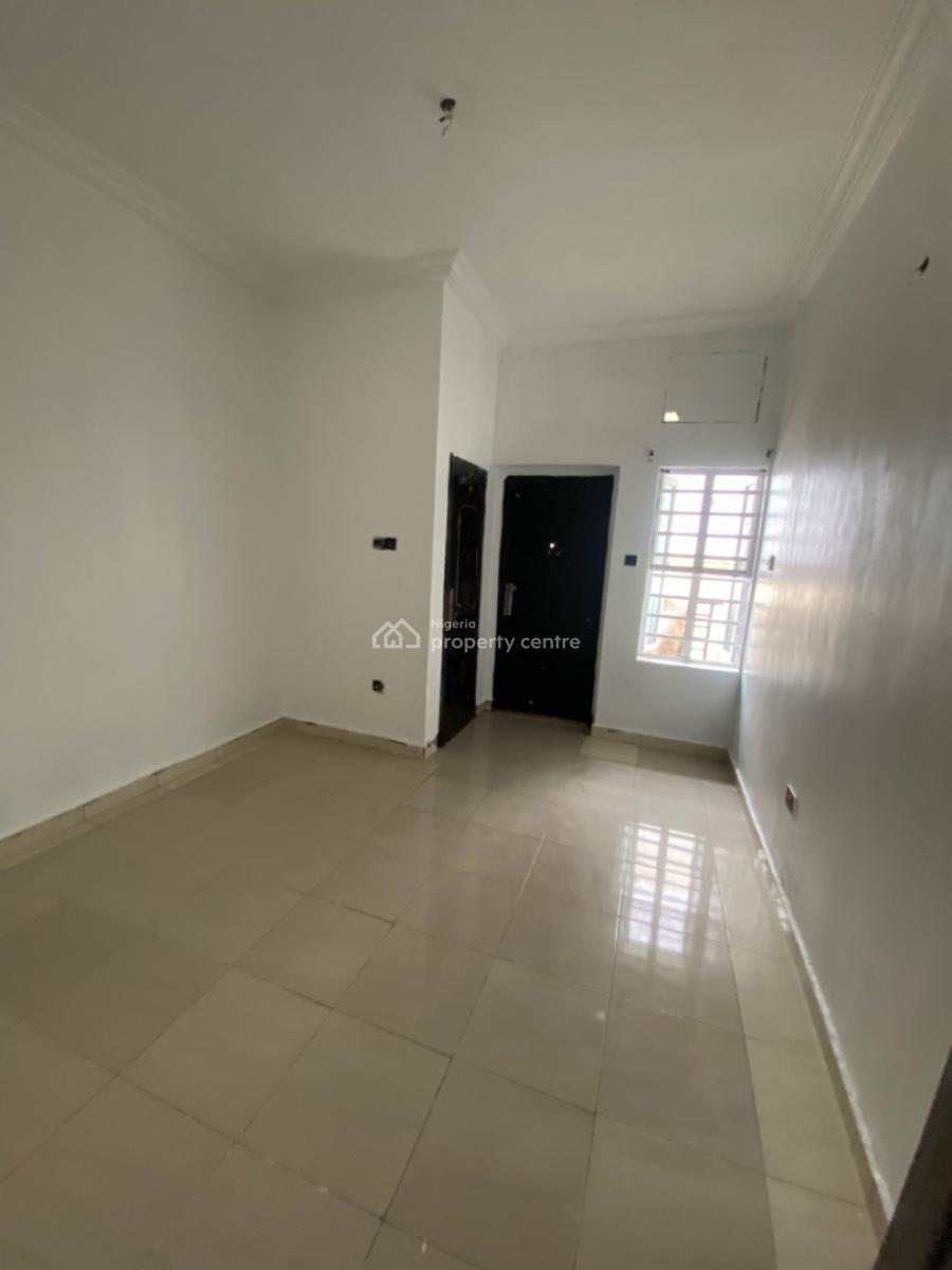 Self Serviced 2 Bedrooms Flat on Ground Floor, Ikota, Ikota, Lekki, Lagos, Flat / Apartment for Rent