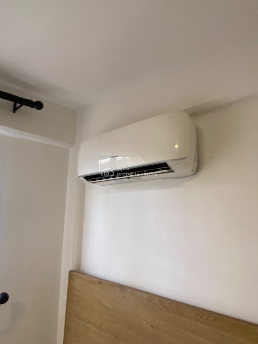 Beautiful Luxury  3 Bedroom Flat ( Ground Floor ), Main Victoria Island  ( Ground Floor ) 24hrs Electricity, Victoria Island (vi), Lagos, Flat / Apartment for Rent