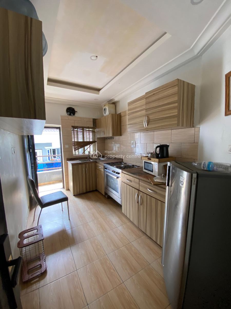 Clean Upstairs 4 Bedroom Flat, By Blenco Supermarket, Before Shop-rite, Sangotedo, Ajah, Lagos, Flat / Apartment for Sale