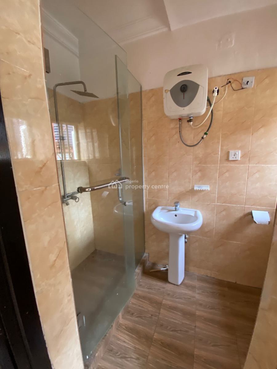 Clean Upstairs 4 Bedroom Flat, By Blenco Supermarket, Before Shop-rite, Sangotedo, Ajah, Lagos, Flat / Apartment for Sale