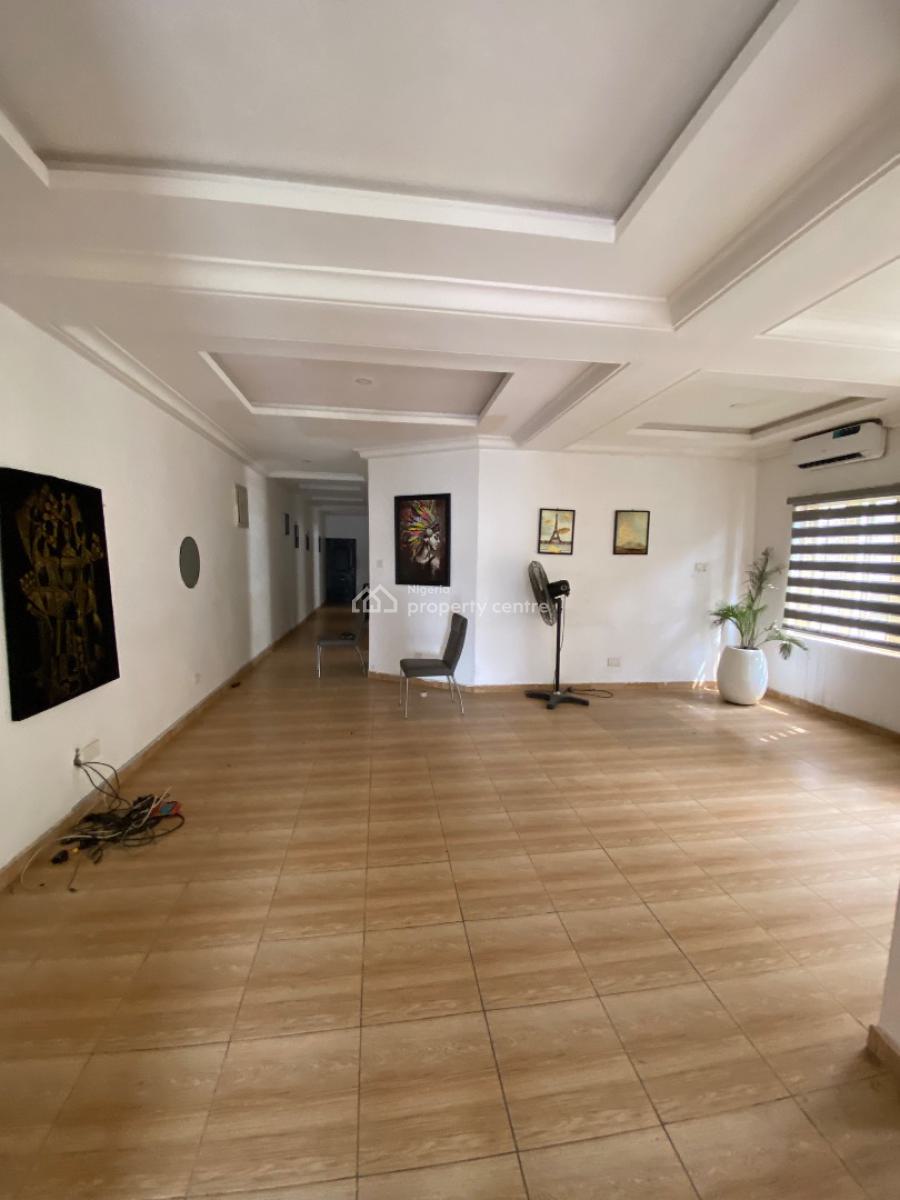 Clean Upstairs 4 Bedroom Flat, By Blenco Supermarket, Before Shop-rite, Sangotedo, Ajah, Lagos, Flat / Apartment for Sale