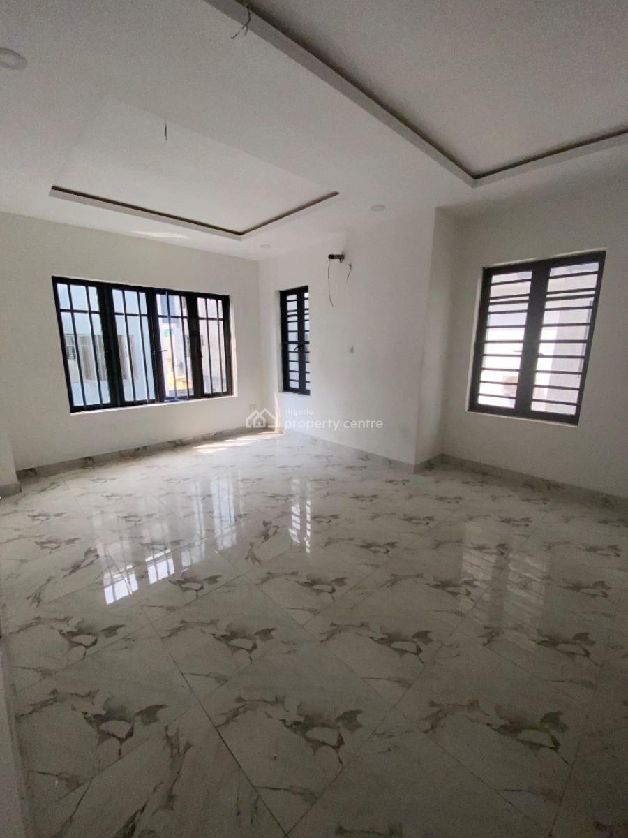 4 Bedrooms Semi Detached House with Bq, Maryland, Lagos, Semi-detached Duplex for Sale