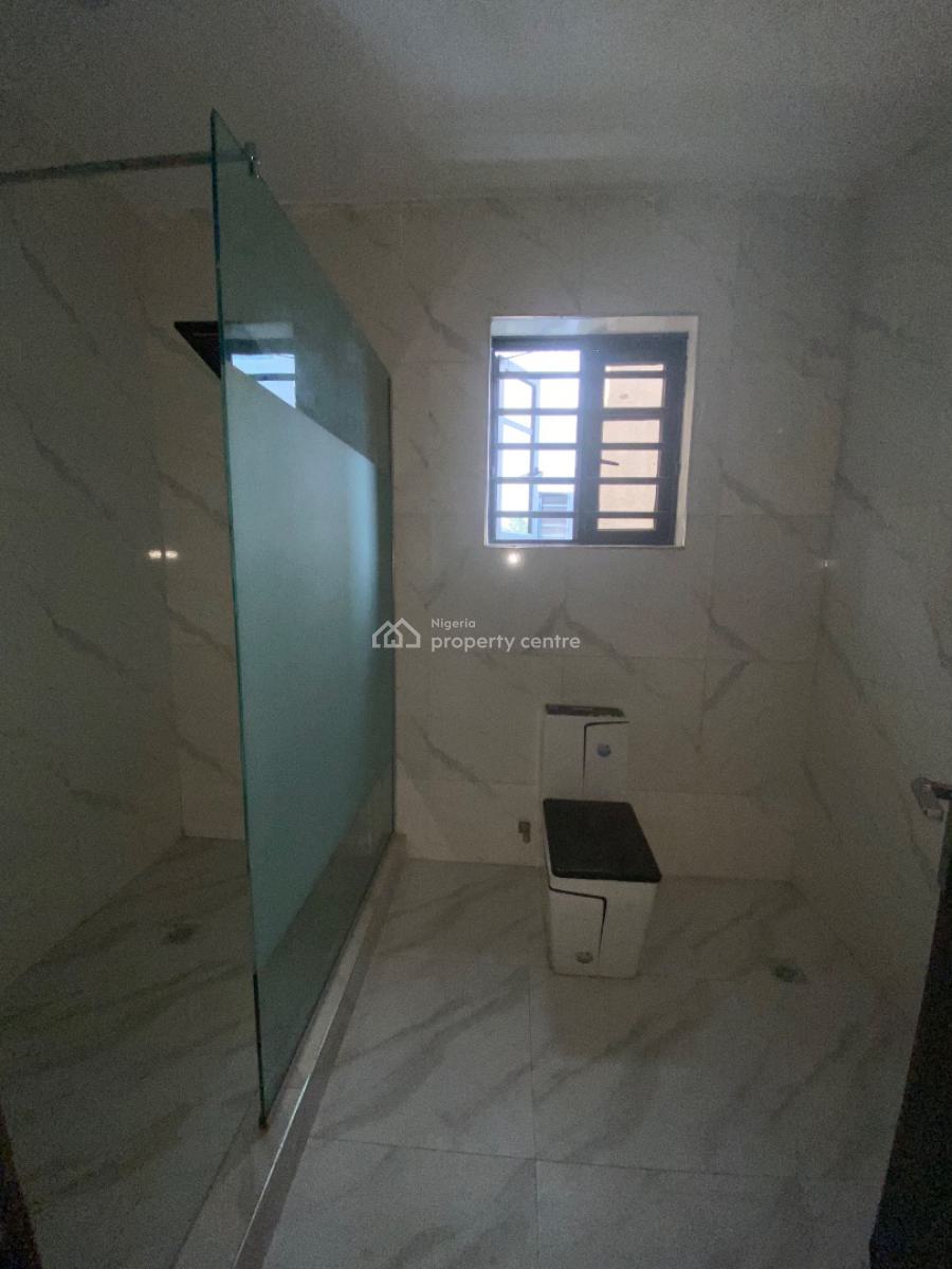 4 Bedrooms Semi Detached House with Bq, Maryland, Lagos, Semi-detached Duplex for Sale