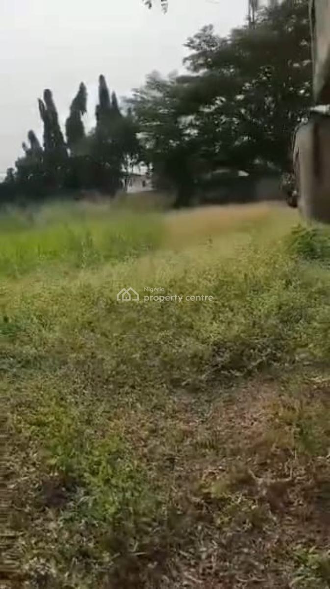 5 Bedroom Landed Property on 3400sqm Land, Oba Akinyele Close, Agodi, Ibadan, Oyo, House for Sale