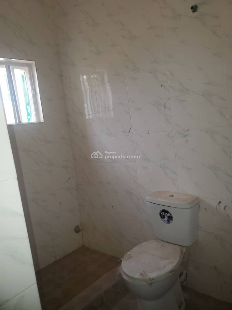 New 3-bedroom Flats (all En-suite), Diamond Estate, Ipaja, Lagos, Flat / Apartment for Rent