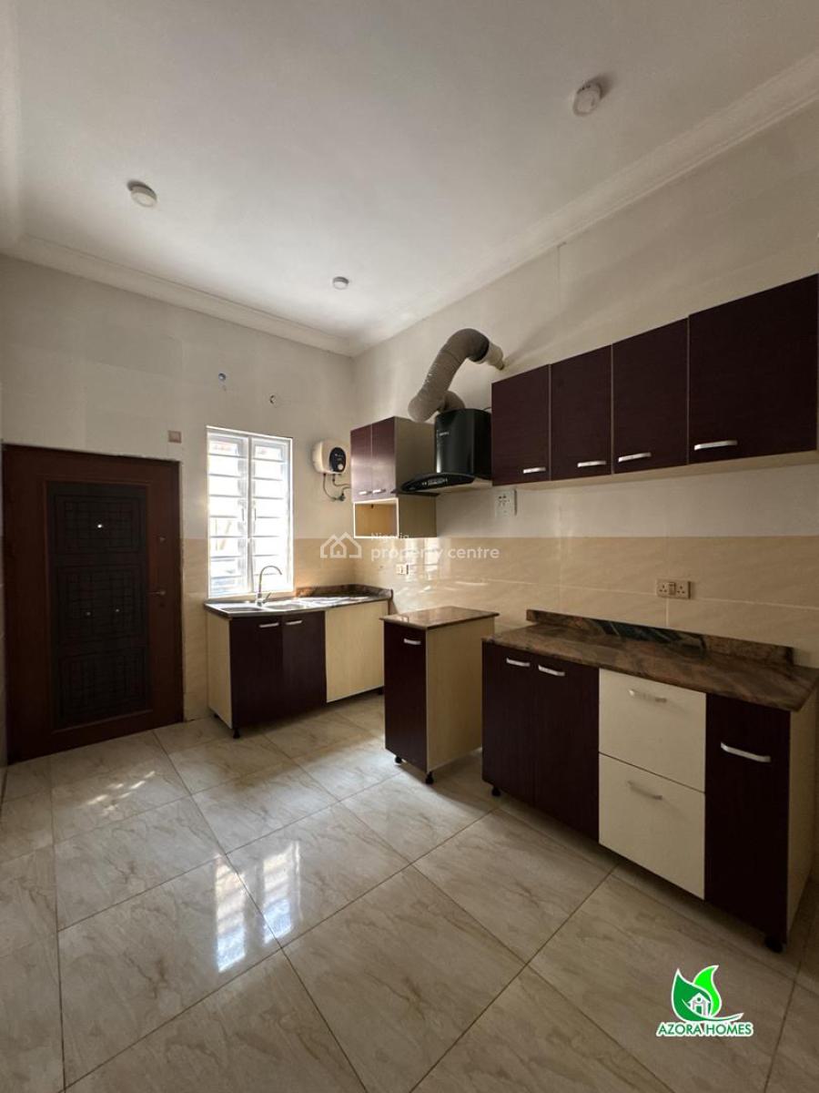 Very Spacious 4 Bedrooms Semi Detached Duplex with Bq, Mobil Road Ilaje Ajah, Ilaje, Ajah, Lagos, Semi-detached Duplex for Rent