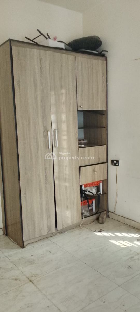 a Spacious Room, Chevron Drive, Chevy View Estate, Lekki, Lagos, Self Contain (single Rooms) for Rent