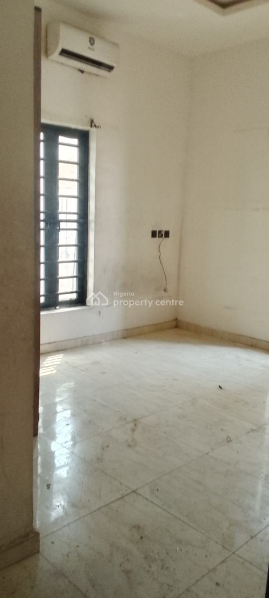 a Spacious Room, Chevron Drive, Chevy View Estate, Lekki, Lagos, Self Contain (single Rooms) for Rent