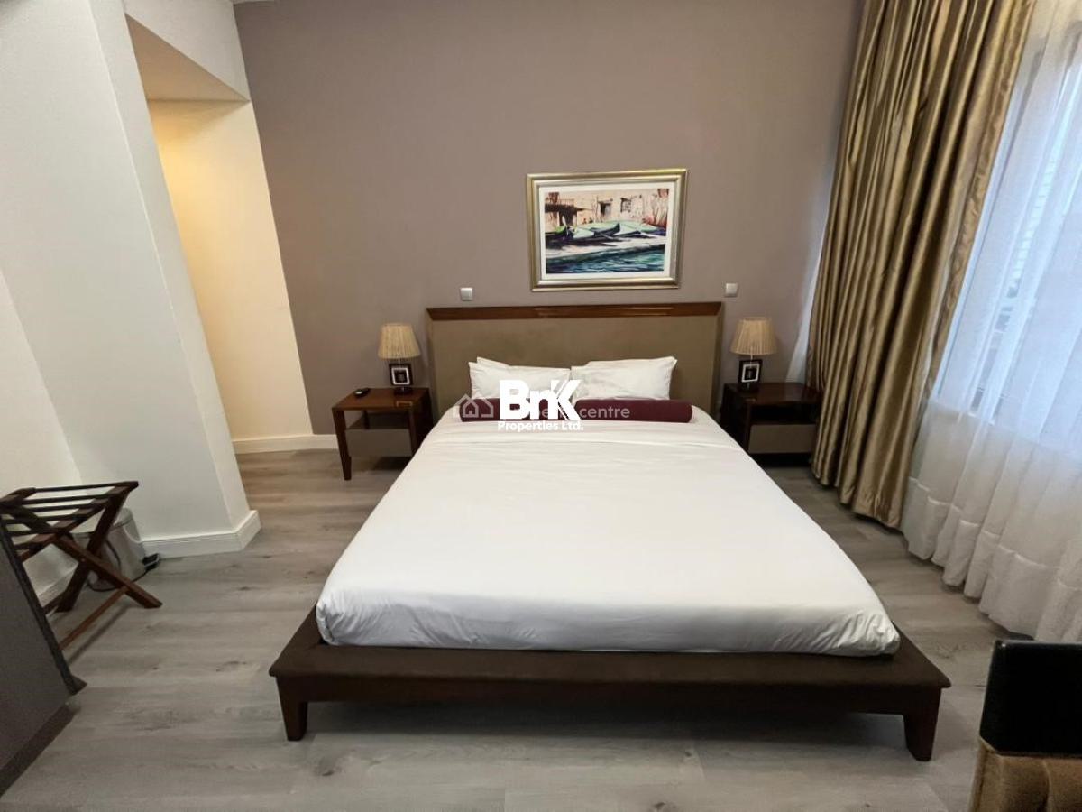 Luxury Furnished 4bedroom Apartment with 1room Bq, Victoria Island (vi), Lagos, Flat / Apartment for Rent