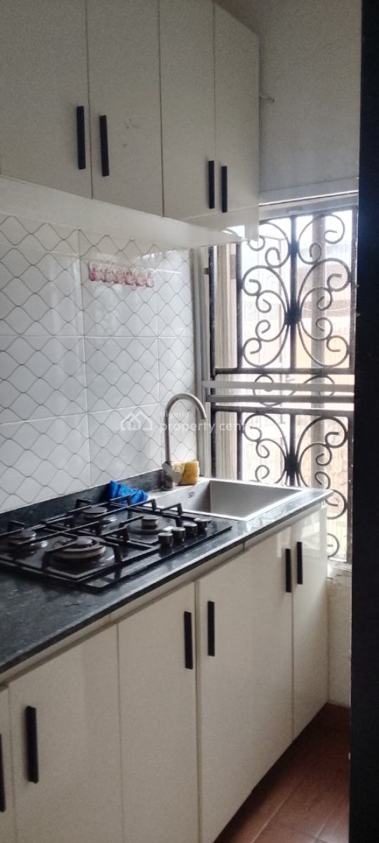 a Large Room Studio Apartment, Chevron Drive, Chevy View Estate, Lekki, Lagos, Self Contain (single Rooms) for Rent