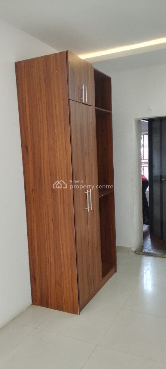 a Large Room Studio Apartment, Chevron Drive, Chevy View Estate, Lekki, Lagos, Self Contain (single Rooms) for Rent