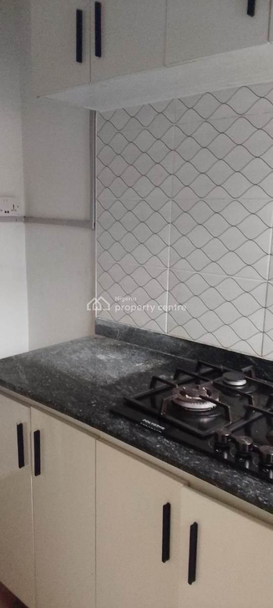 a Large Room Studio Apartment, Chevron Drive, Chevy View Estate, Lekki, Lagos, Self Contain (single Rooms) for Rent