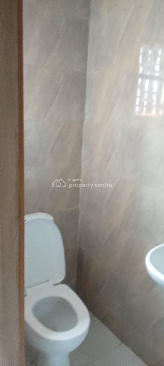 a Large Room Studio Apartment, Chevron Drive, Chevy View Estate, Lekki, Lagos, Self Contain (single Rooms) for Rent