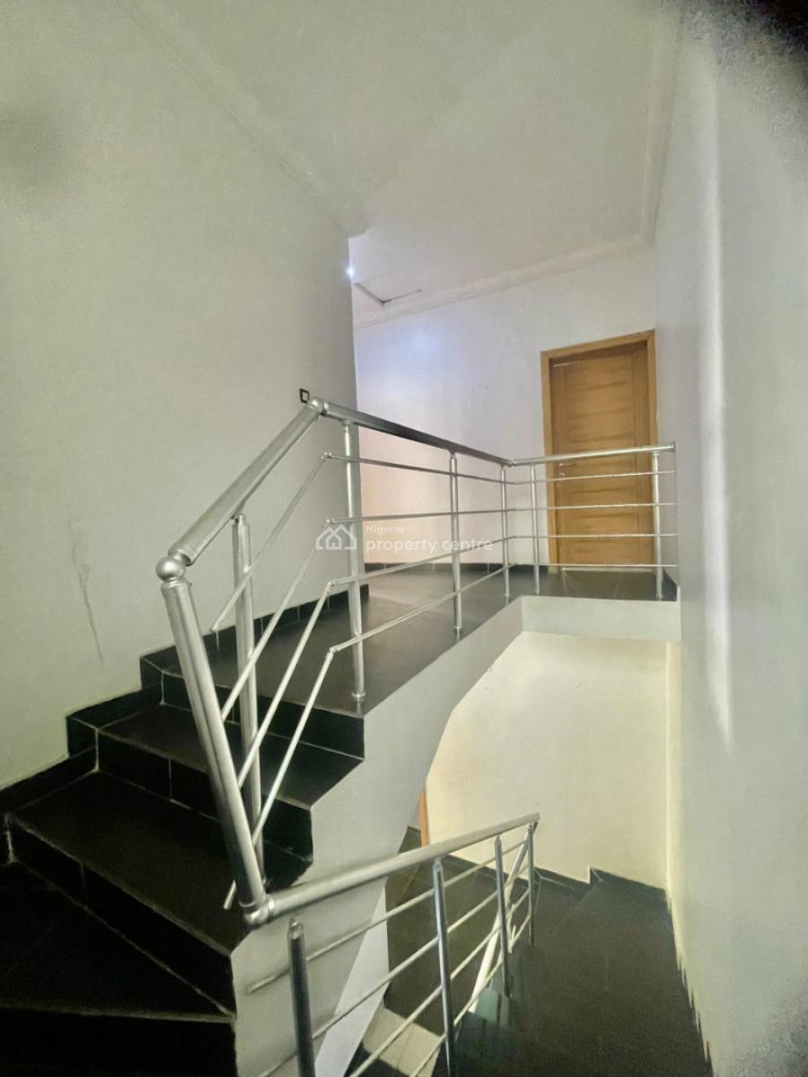 Well Maintained 3 Bedroom Terraced Duplex with Bq, Lekki, Lagos, Terraced Duplex for Sale
