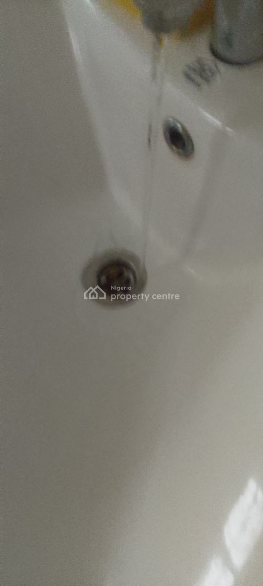 a Spacious Room Self Contained Studio Apartment, Chevron Drive, Carlton Gate Estate,, Lekki, Lagos, Self Contain (single Rooms) for Rent