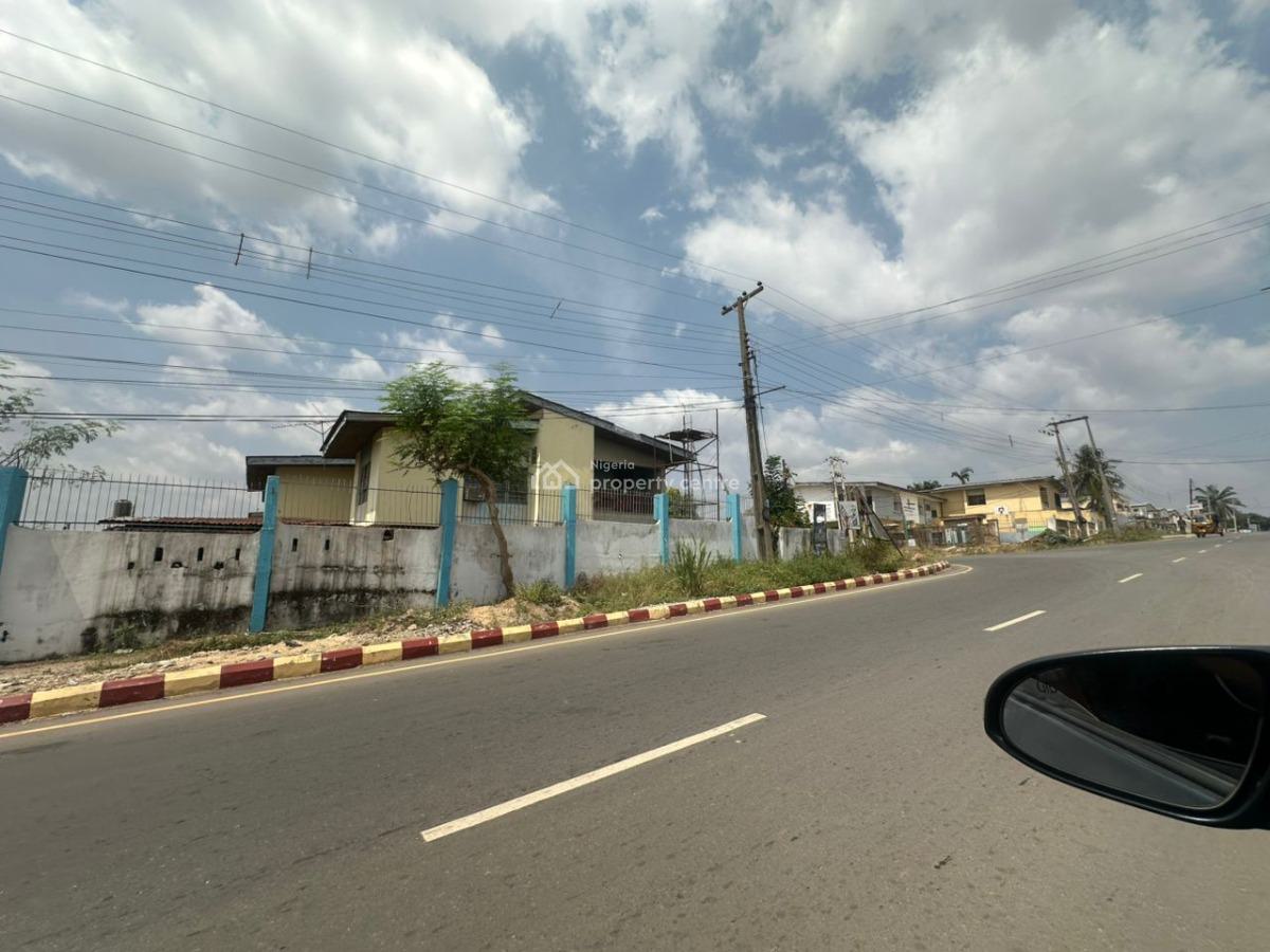 a Commercial 6 Bedroom Duplex with Bq, Ladoke Akintola Road, New Bodija, Ibadan, Oyo, Detached Duplex for Sale