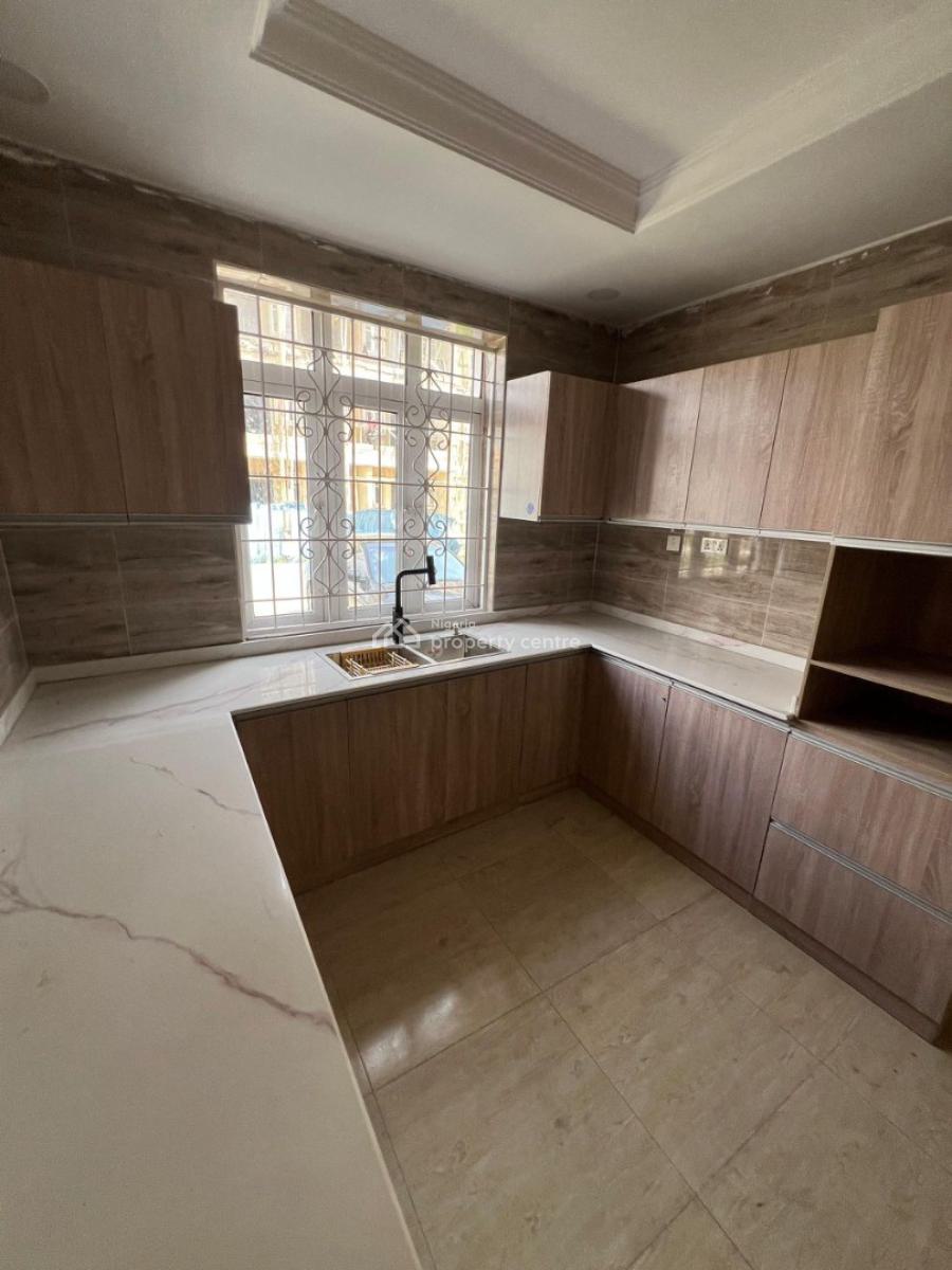 Luxury and Spacious Single Bedroom Apartment Upstairs Fully Serviced, Southampton Estate Mobile Road Ikota, Ikota, Lekki, Lagos, Self Contain (single Rooms) for Rent