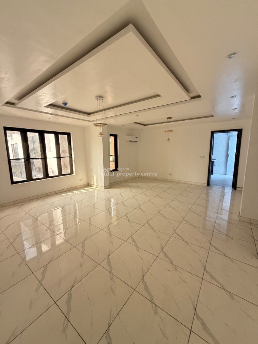 Spacious 2 Bedroom Flat with Pool, Lekki Phase 1, Lekki, Lagos, House for Sale