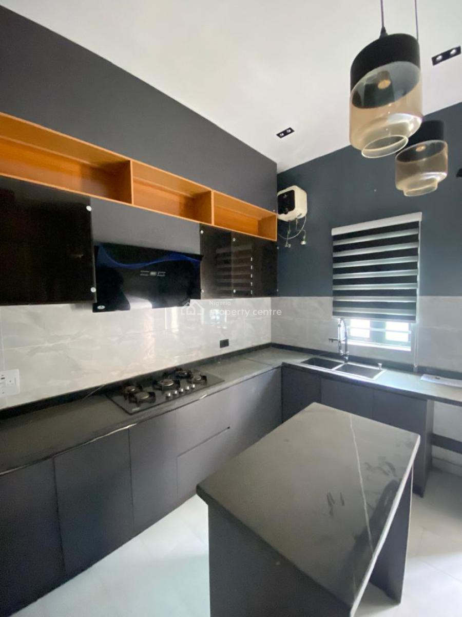 13 Bedroom, Conservation Road, Lekki, Lagos, Detached Duplex for Rent