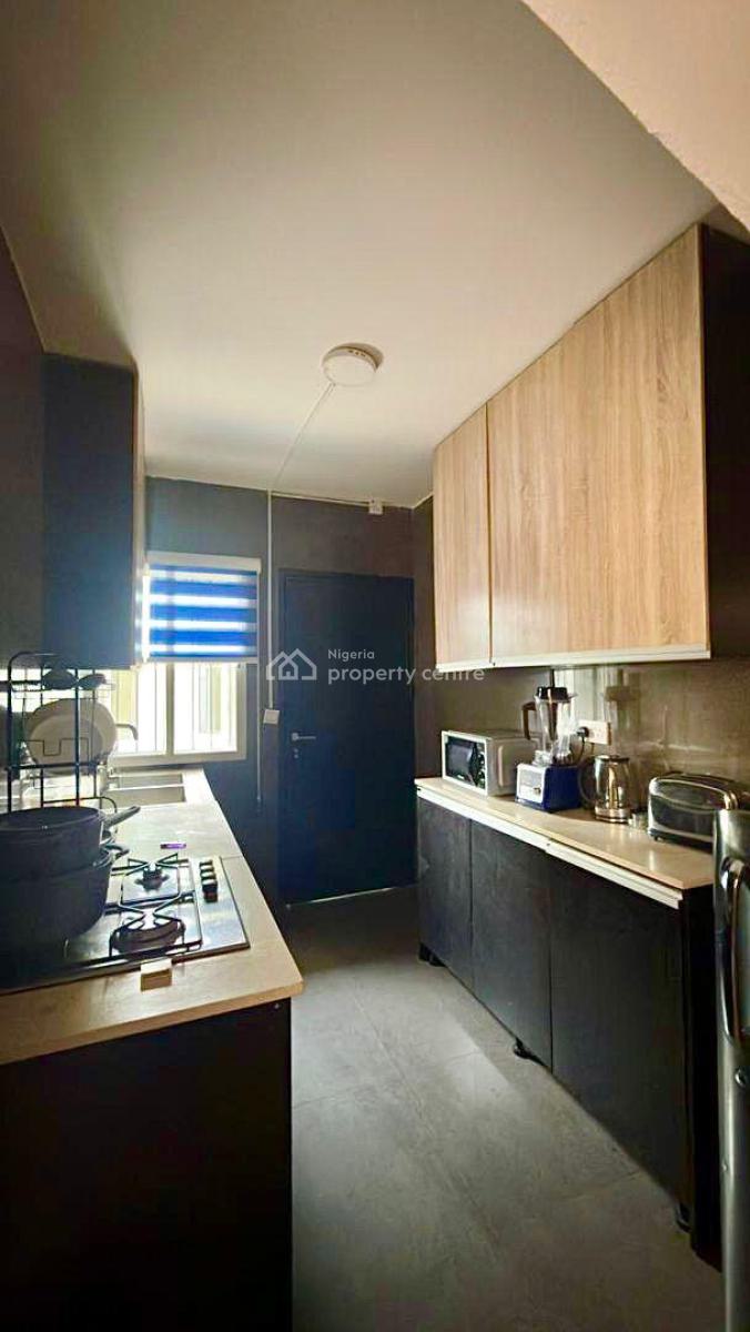 Modern 3br Lekki Right - Secured Estate, 3 Ayodele Odubiyi Street, Lekki, Lagos, Terraced Duplex Short Let