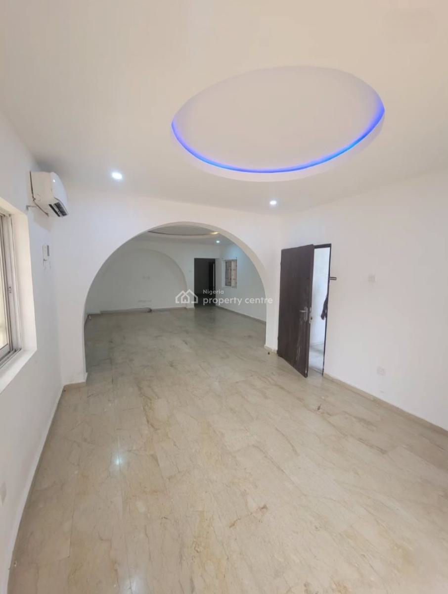 Serviced 2 Bedeoom Flat with a Bq and Swimming Pool, Victoria Island (vi), Lagos, Flat / Apartment for Rent