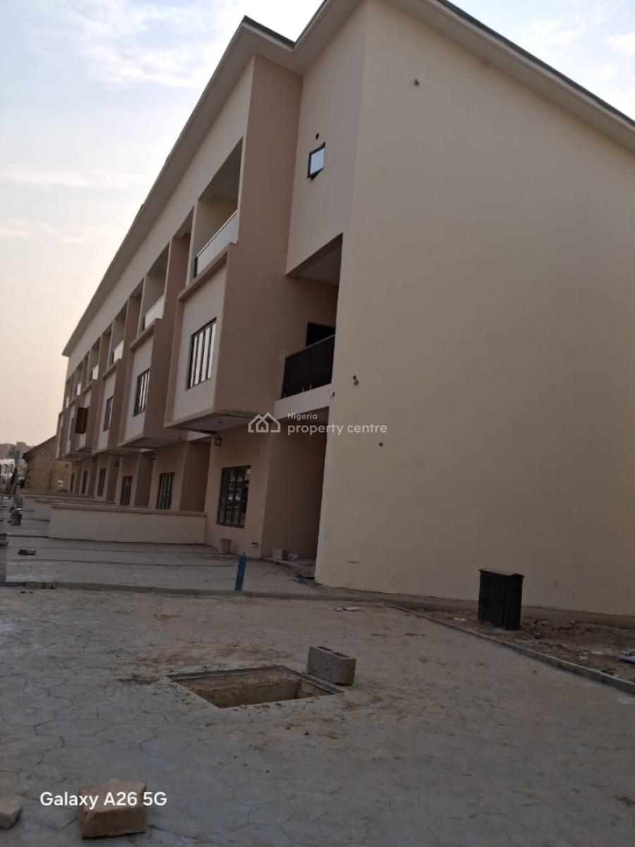 Well-finished 4-bedroom Terrace Duplex, Wuye, Abuja, Terraced Duplex for Sale