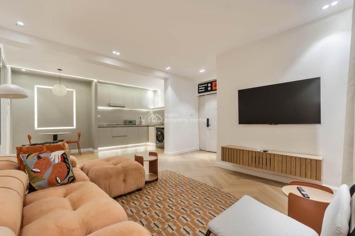 Luxurious 1 Bedroom Apartment, Admiralty Way, Lekki Phase 1, Lekki, Lagos, Flat / Apartment Short Let