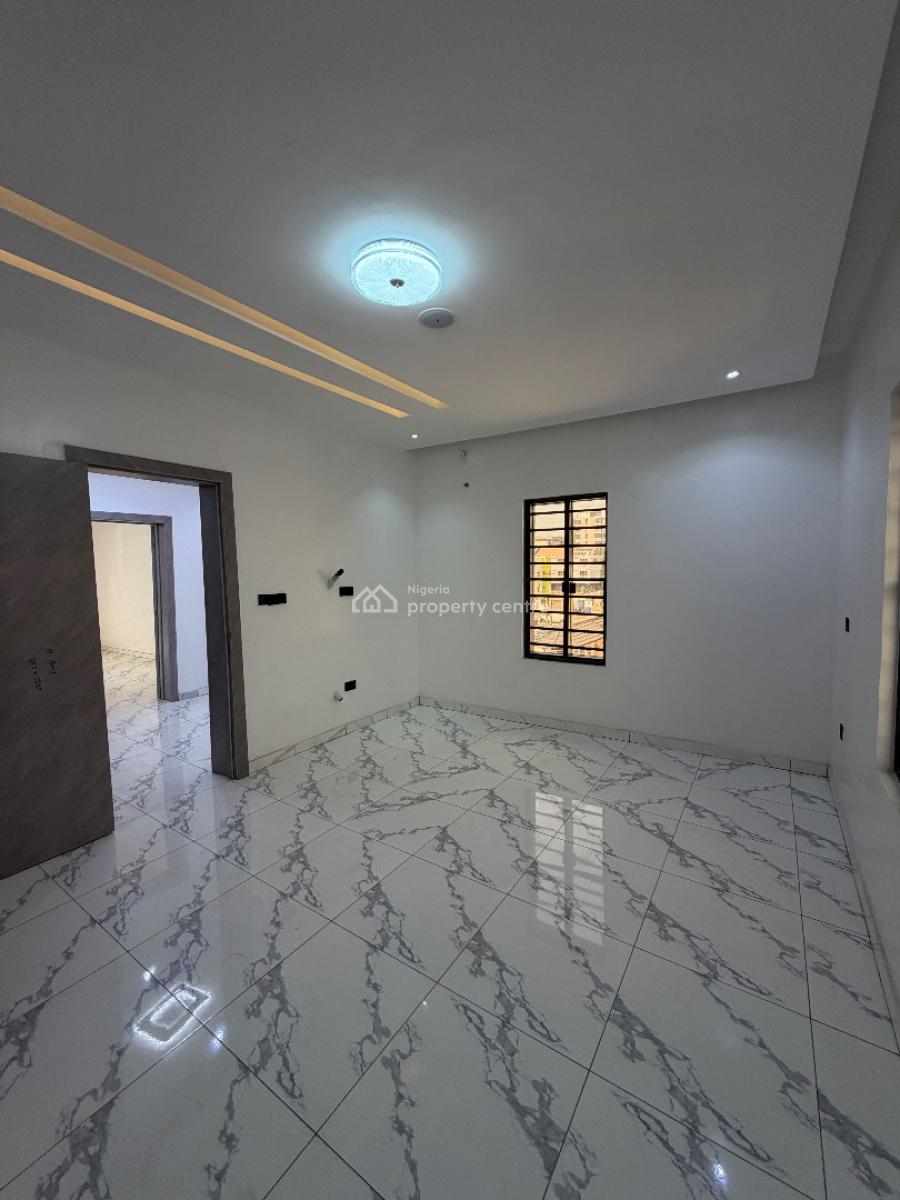 Self Compound Terrence Duplex with Bq, Lekki Phase 1, Lekki, Lagos, Terraced Duplex for Sale