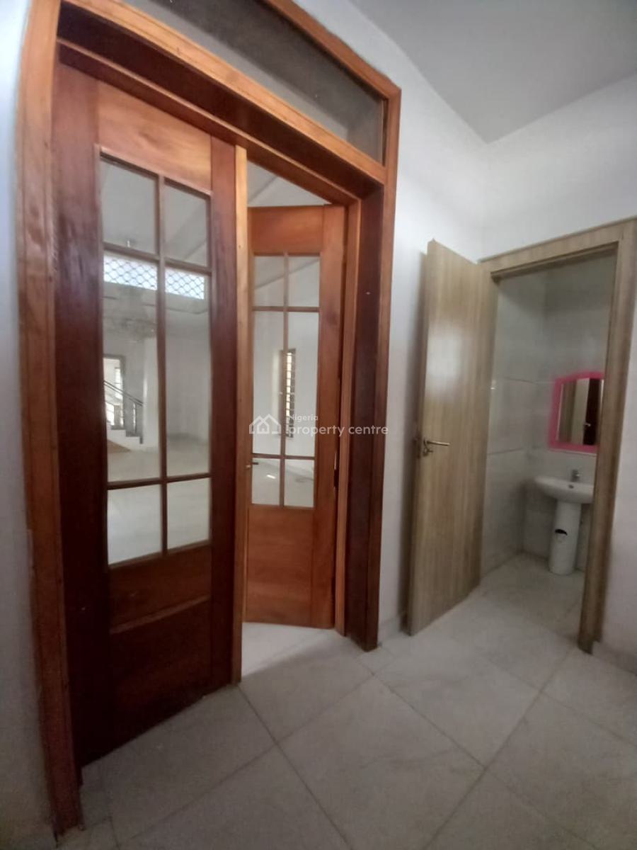 4 Bedroom Detached Duplex  in a Lovely Estate, Ikota, Lekki, Lagos, Detached Duplex for Rent