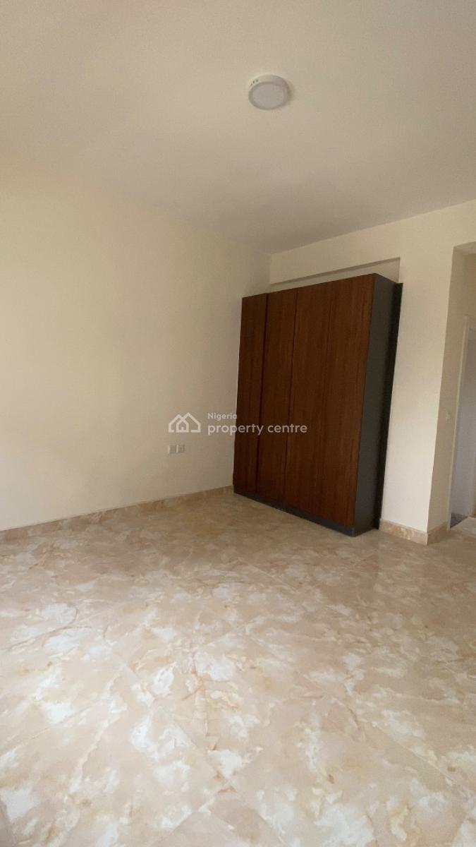 Newly Luxury Built 3 Bedroom Flat + Bq  Jahi, Jahi, Jahi, Abuja, Block of Flats for Sale