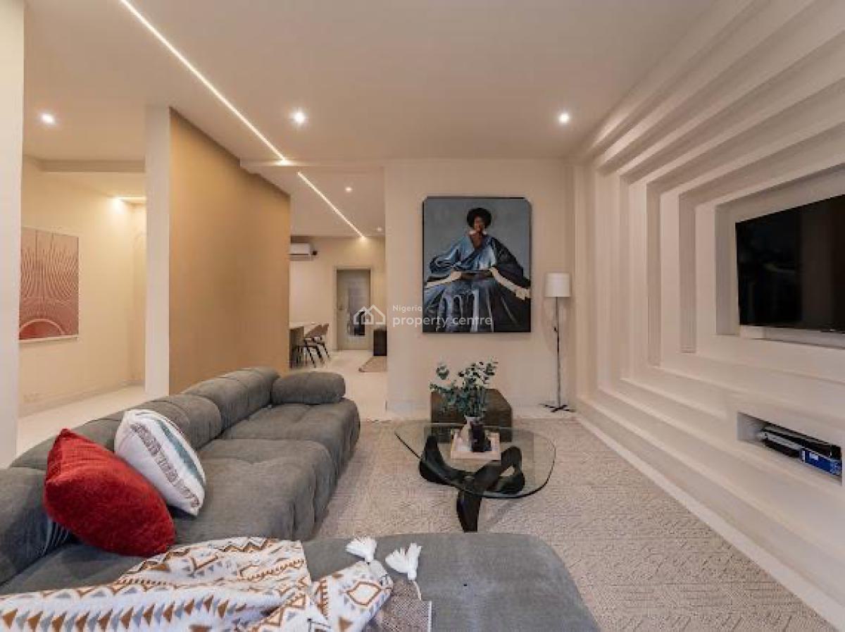 Exquisite 3 Bedroom Apartment, Lekki Phase 1, Lekki, Lagos, Flat / Apartment Short Let