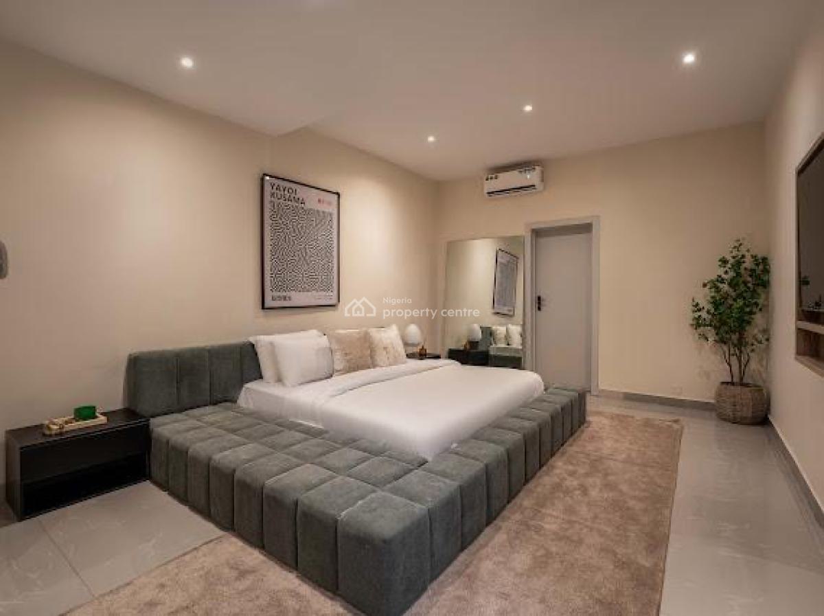 Exquisite 3 Bedroom Apartment, Lekki Phase 1, Lekki, Lagos, Flat / Apartment Short Let