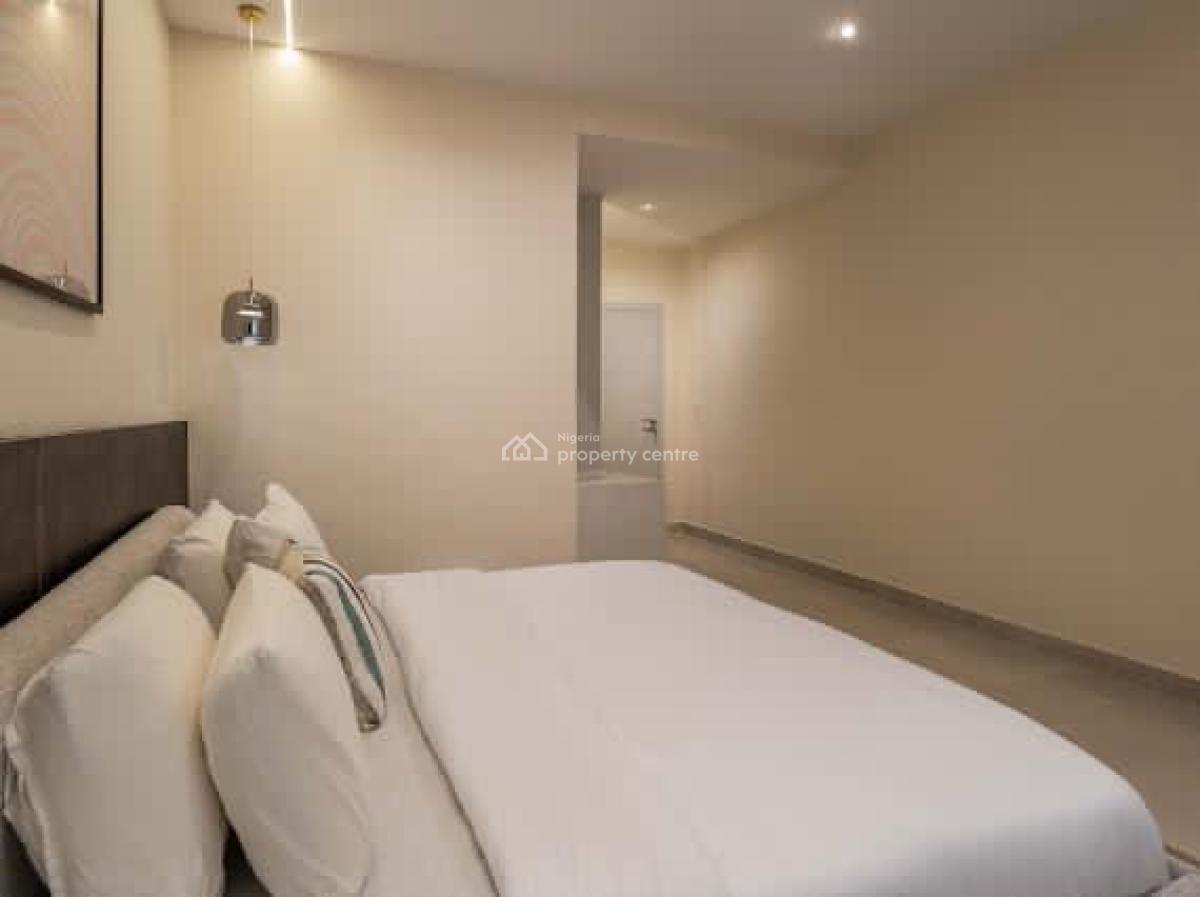 Exquisite 3 Bedroom Apartment, Lekki Phase 1, Lekki, Lagos, Flat / Apartment Short Let