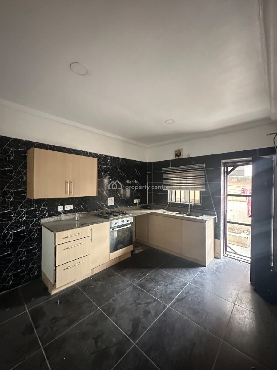 Contemporary 4 Bedroom Terrace Duplex, Osapa, Lekki, Lagos, House for Sale