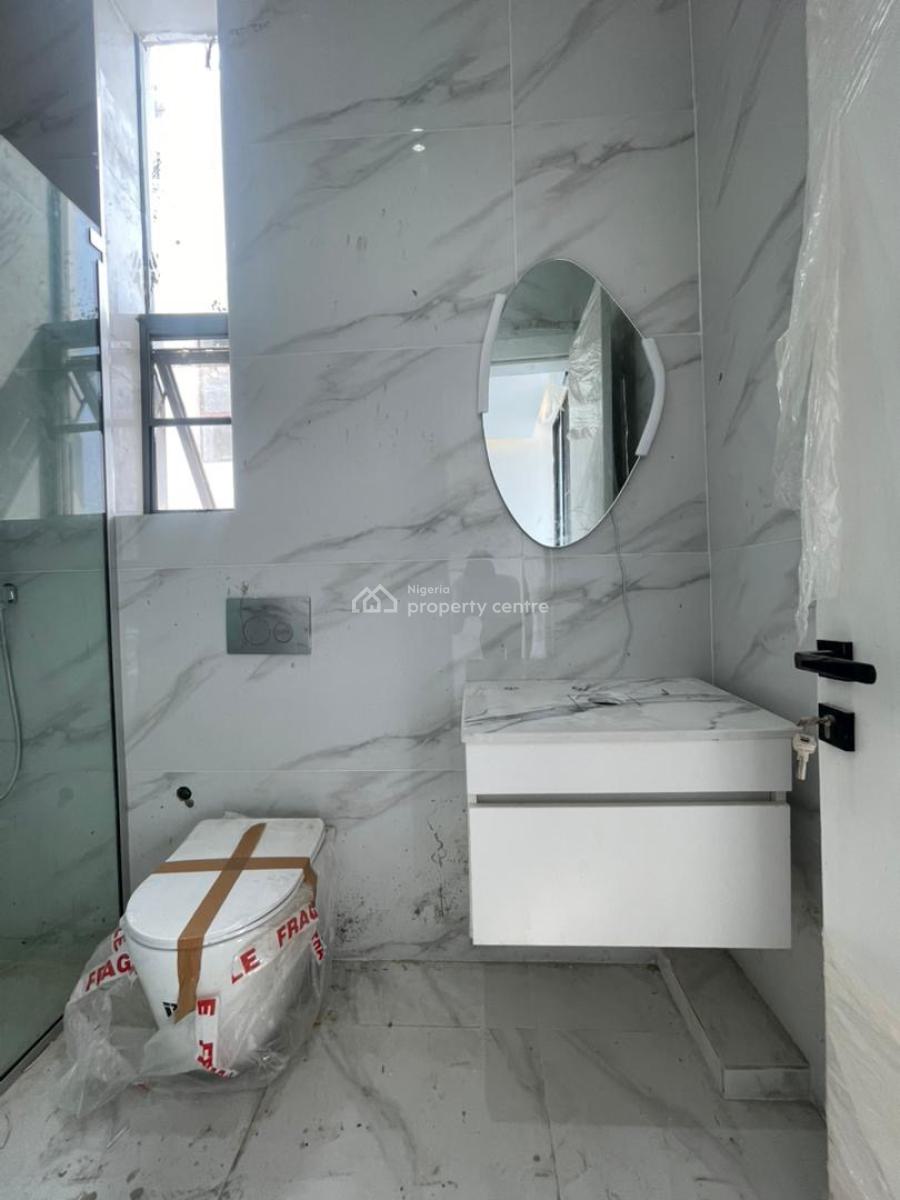 Luxury 1 Bedroom Serviced Apartments, Phase 1, Lekki, Lagos, Block of Flats for Sale