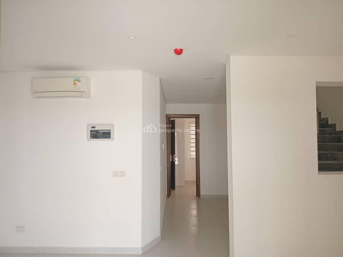 Brand Newly Built Serviced 4bedrooms Semi Detached Duplex, Twinlake Estate Chevron Facing Express Traffic Light, Lekki, Lagos, Semi-detached Duplex for Rent
