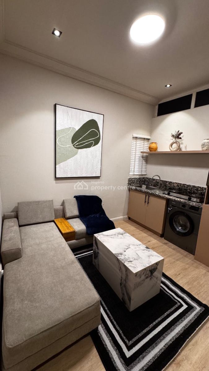 1 Bedroom Apartment, Off Admiralty Way, Lekki Phase 1, Lekki, Lagos, Mini Flat (room and Parlour) for Rent