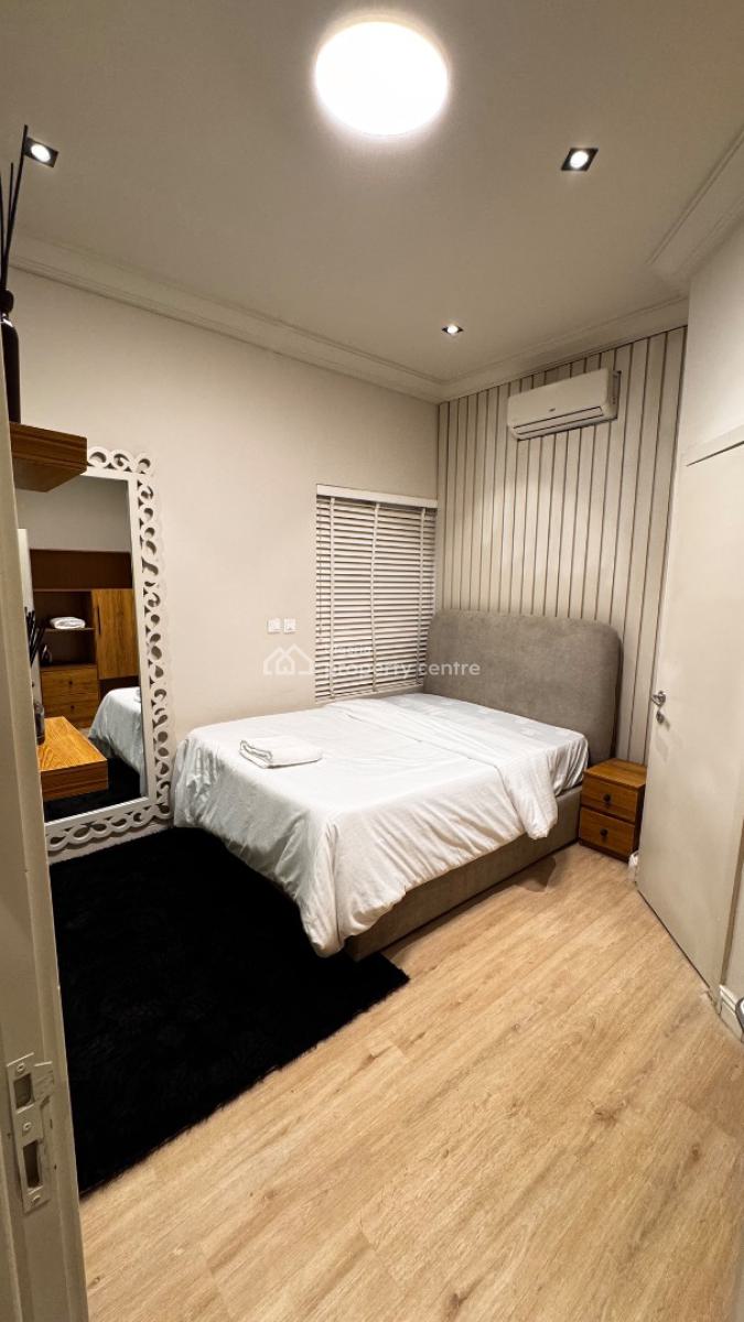 1 Bedroom Apartment, Off Admiralty Way, Lekki Phase 1, Lekki, Lagos, Mini Flat (room and Parlour) for Rent