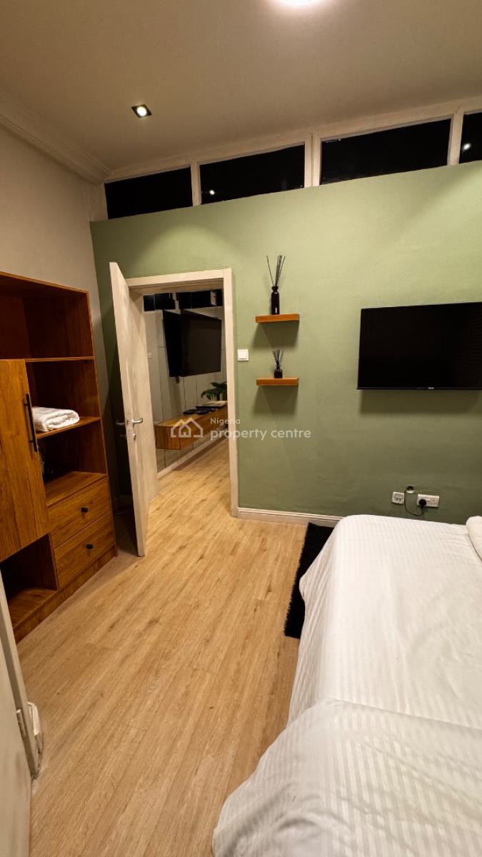 1 Bedroom Apartment, Off Admiralty Way, Lekki Phase 1, Lekki, Lagos, Mini Flat (room and Parlour) for Rent