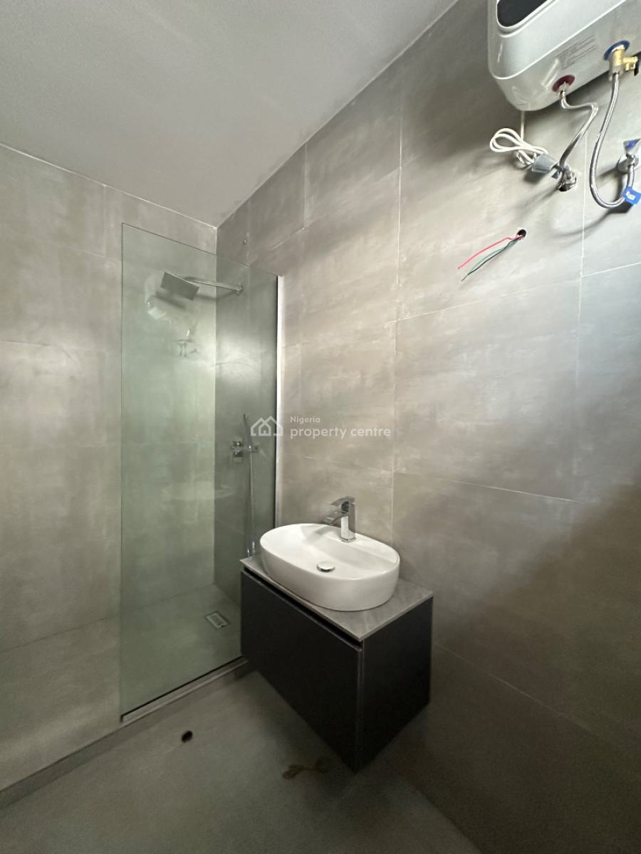 Luxury 2 and 3 Bedroom Apartment with Swimming Pool, Lekki Phase 1, Lekki Phase 1, Lekki, Lagos, Flat / Apartment for Rent