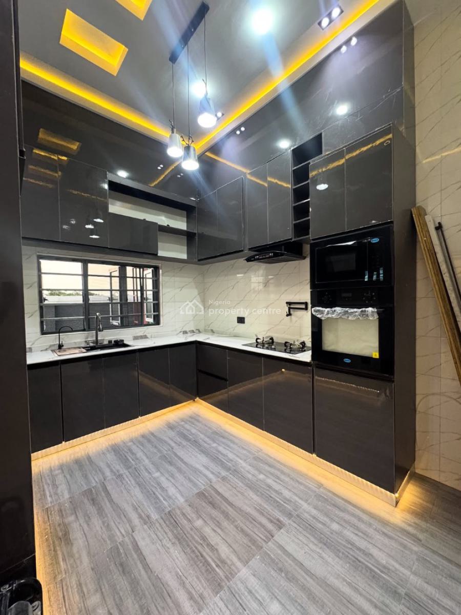 Contemporary 3 Bedroom Loft Bungalow, Omachi , Rumuodomaya, Port Harcourt, Rivers, Detached Bungalow for Sale