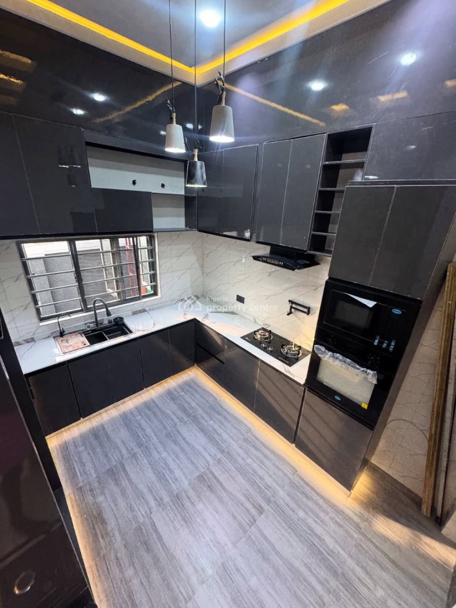 Contemporary 3 Bedroom Loft Bungalow, Omachi , Rumuodomaya, Port Harcourt, Rivers, Detached Bungalow for Sale