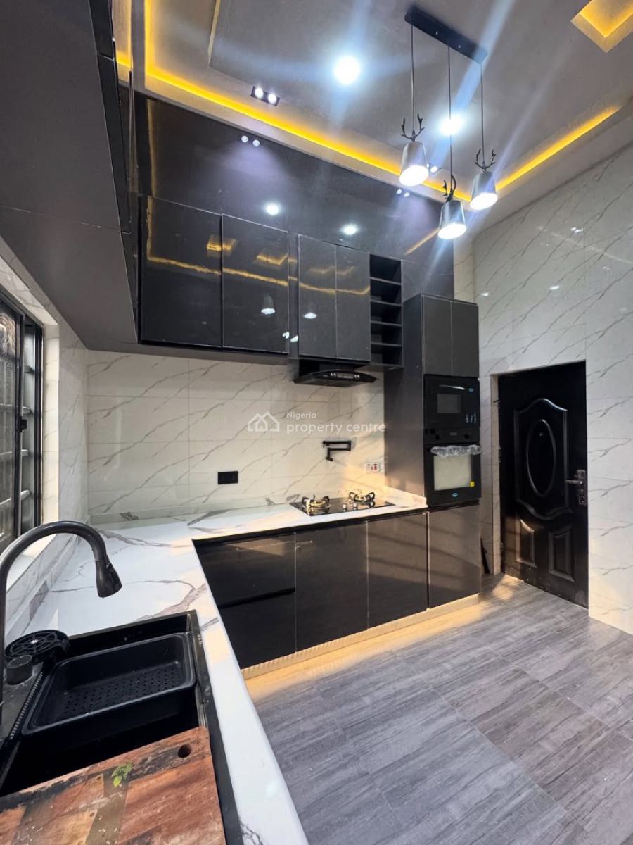 Contemporary 3 Bedroom Loft Bungalow, Omachi , Rumuodomaya, Port Harcourt, Rivers, Detached Bungalow for Sale