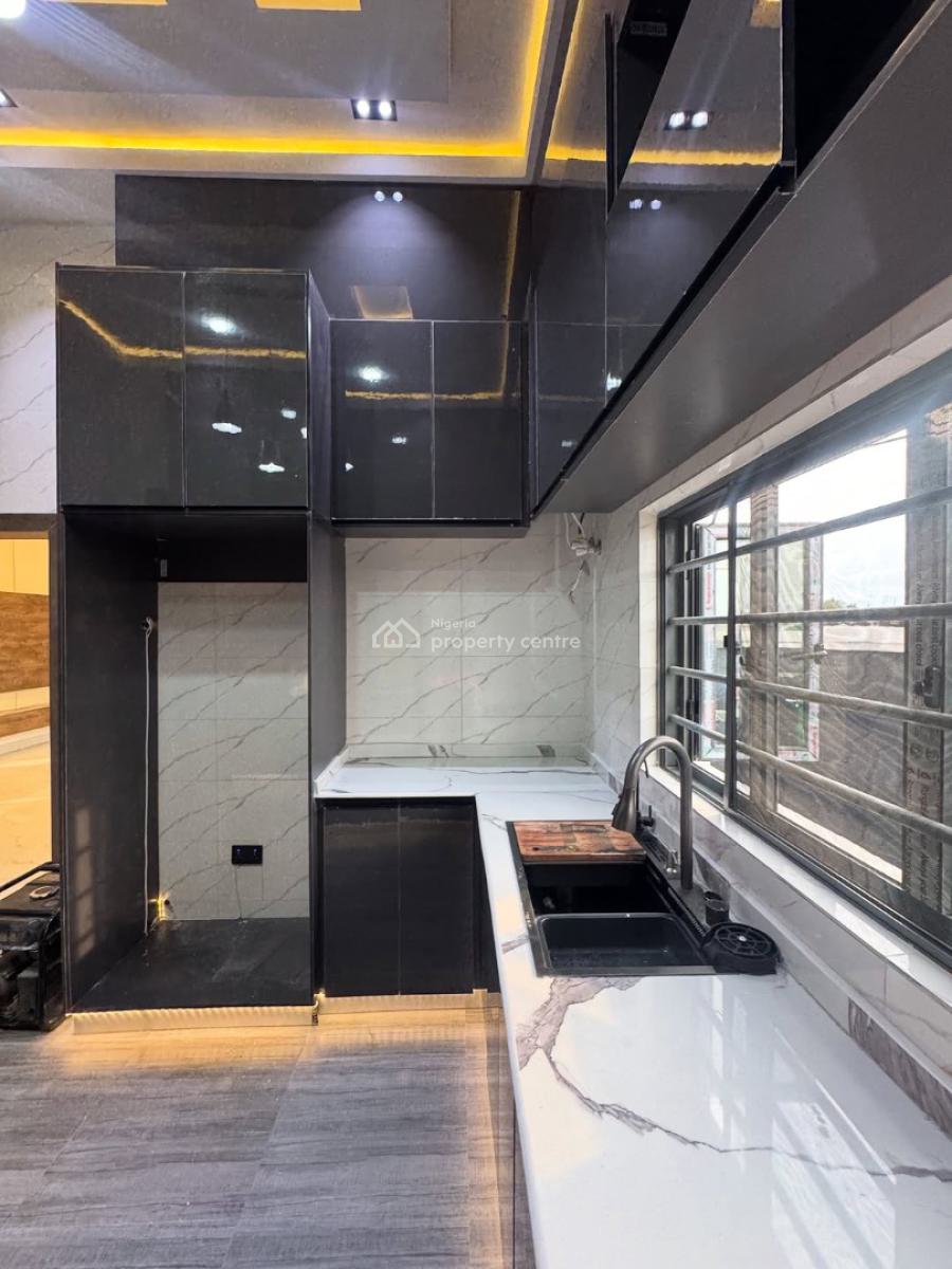 Contemporary 3 Bedroom Loft Bungalow, Omachi , Rumuodomaya, Port Harcourt, Rivers, Detached Bungalow for Sale