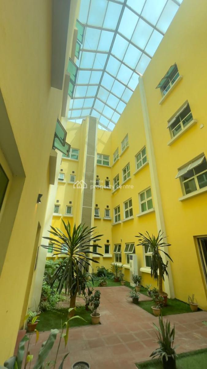 Clean & Spacious 2-bedroom Apartment with 2 Cars Parking Space, Victoria Island (vi), Lagos, Flat / Apartment for Rent