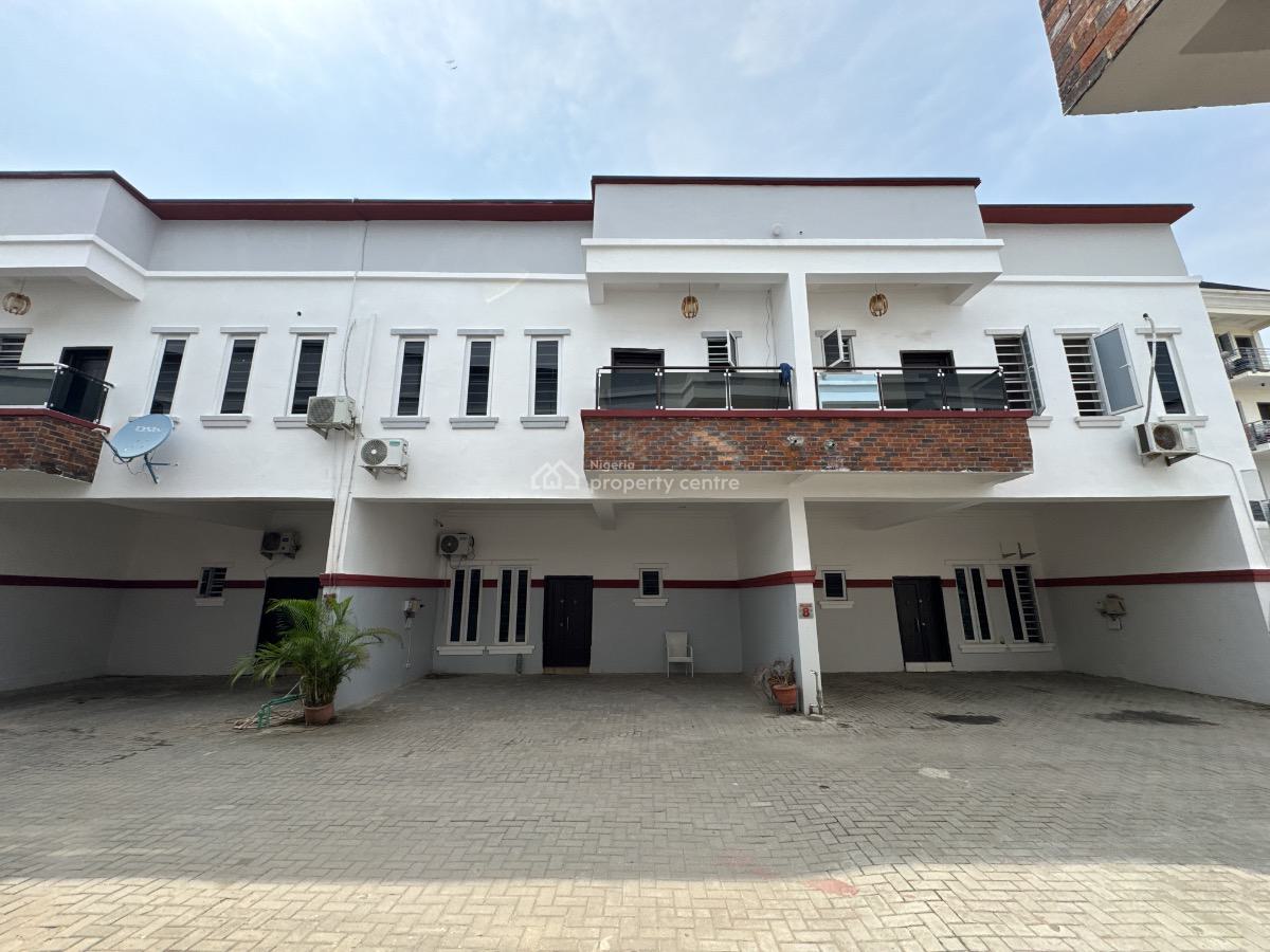 Recently Refurbished 4 Bedroom Terrace, Orchid Rd., Lekki Expressway, Lekki, Lagos, Terraced Duplex for Sale