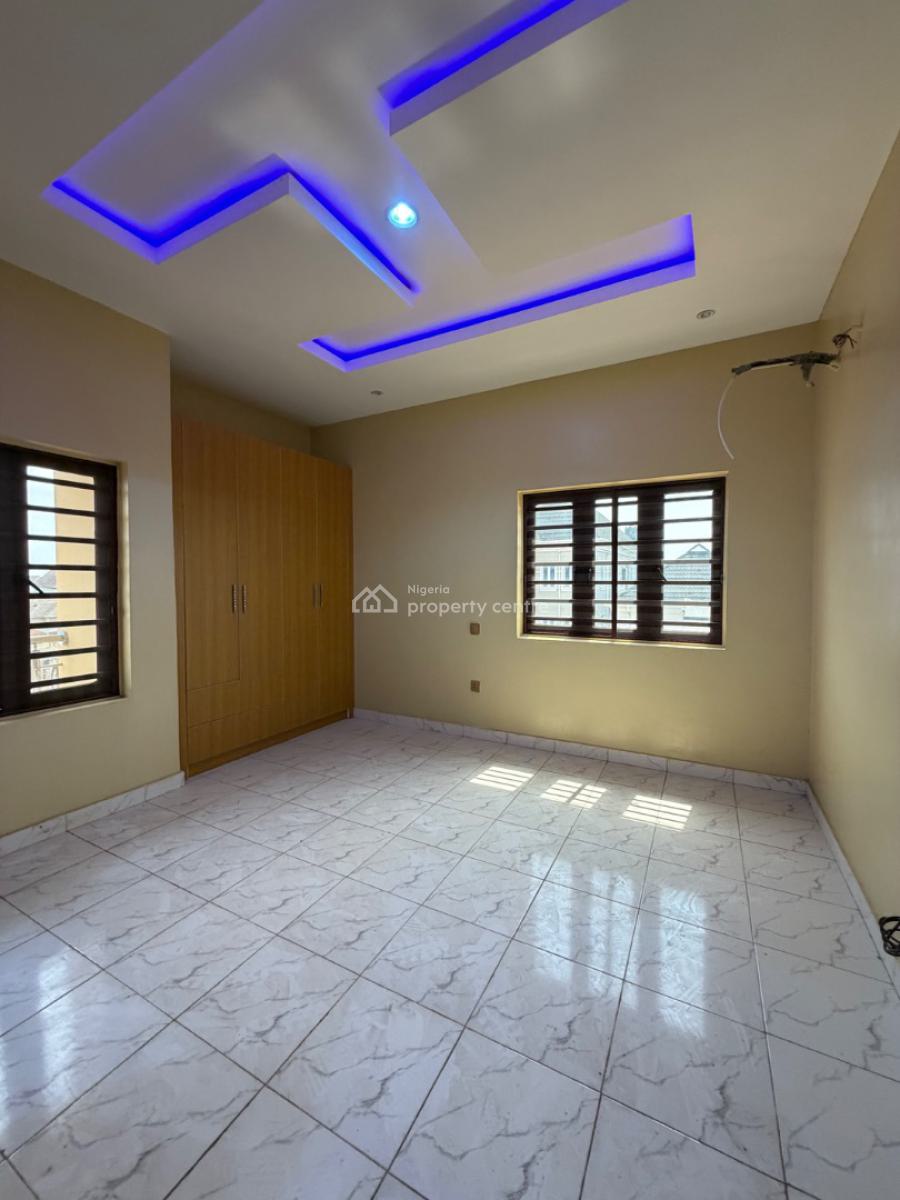 Affordable 2 Bedroom Apartment in a Secured Estate, Alimosho, Lagos, Flat / Apartment for Sale
