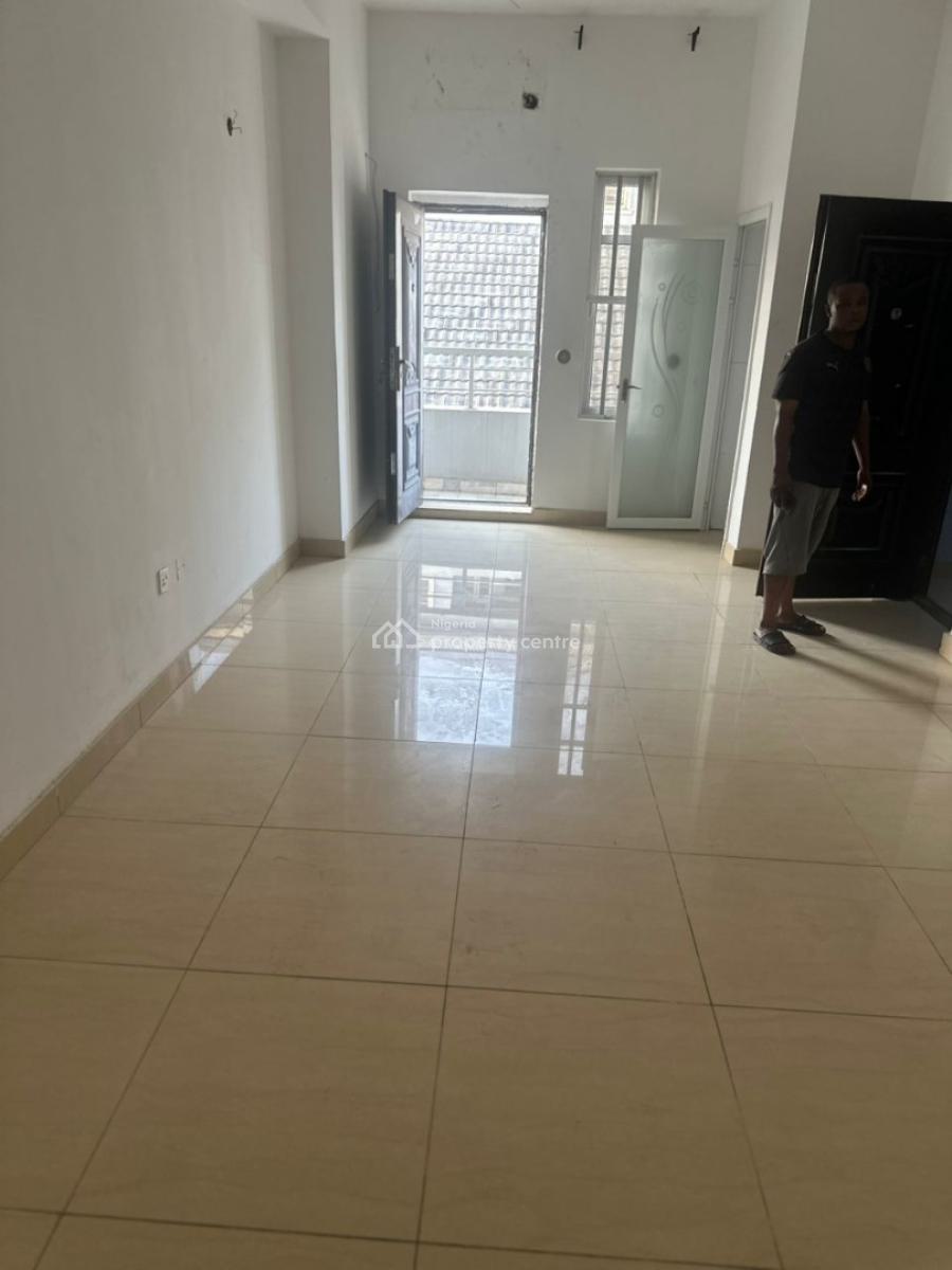 Lovely 2 Bedroom Flat, Lekki, Lagos, Flat / Apartment for Rent
