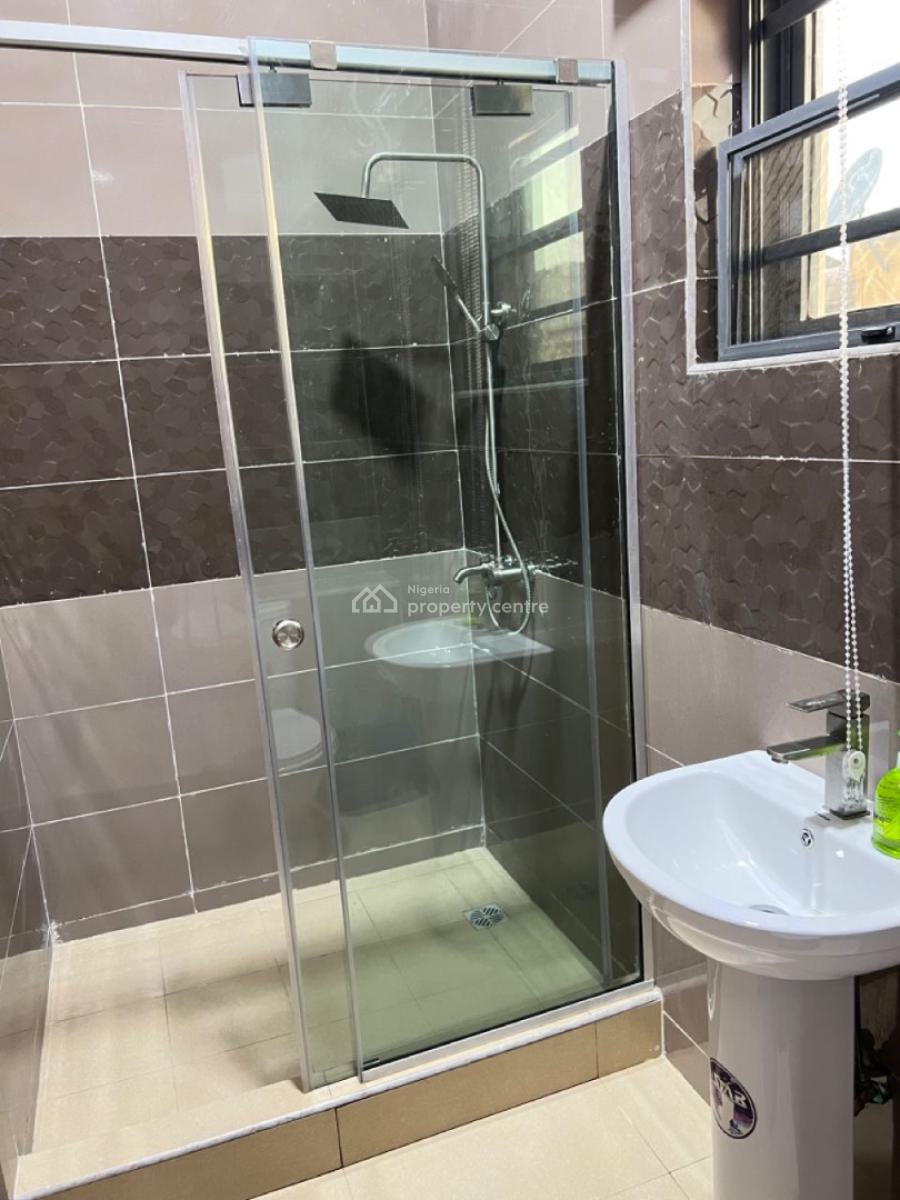 Luxurious & Spacious 1bedroom with Snooker & Ps5, Chief Henry Ojogho Street Off Oladimeji Alo, Lekki Phase1, Lekki Phase 1, Lekki, Lagos, Mini Flat (room and Parlour) for Rent